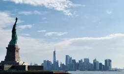 inscriptions de lucie randoin parmi les femmes scientifiques statue de la liberté 
