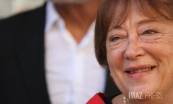  Viviane MALET