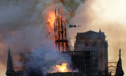 L'incendie avait ravagé la toiture de la cathédrale le 15 avril 2019