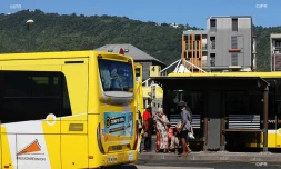 Car Jaune 