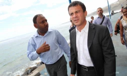 Thierry Robert et  Manuel Valls 