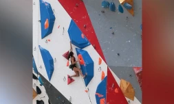 Escalade : Oriane Bertone et Kintana Iltis remportent le sélectif de Voiron en bloc