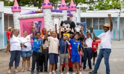 Saint-Denis : retour sur la 5ème édition de "Décore ton Sapin" au Moufia 