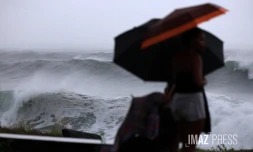 approche du cyclone Garance 