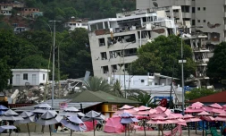 Un hôtel endommagé par le double séisme à Caraballeda, dans l'Etat de La Guaira au Venezuela, le 30 juin 2026