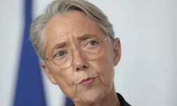 La PremiĂšre ministre Elisabeth Borne le 25 juillet 2023 au Havre ( AFP / LOU BENOIST )