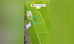 Allemagne : un supporter "marque un but"... avec un avion en papier 