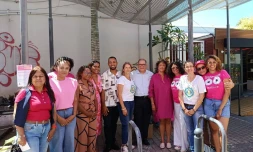 Saint-Pierre : une journée de sensibilisation au cancer du sein sur le parvis de la médiathèque