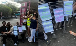 Manif lycée Jean Joly Saint-Louis