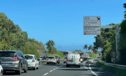 accident la mare bouchons quatre voies sainte-suzanne
