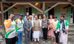 Le ministre d'Etat chargé des affaires étrangères de l'Inde en visite au Lazaret