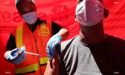 Vaccins anti-covid : 32 pompiers vaccinés à Saint-Denis