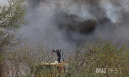 Saint-Paul : incendies en séries à proximité de la quatre voies, la dépendance d'une maison partie en fumée