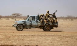 Dix-sept militaires et trente-six supplétifs de l'armée du Burkina Faso ont été tués dans une nouvelle attaque de jihadistes présumés dans la région du Nord