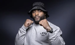  Gradur réunit sur son album une équipe de rappeurs phares, de Gims et son frère Dadju à Niska, Alonzo, Ninho et le "sauvage" Kalash Criminel 