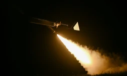 Lancement d'un drone longue portée depuis un lieu non dévoilé en Ukraine, le 16 mai 2026