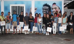 4 supporters réunionnais assistent à la finale de l\'Euro-2016 