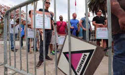 Manifestation des policiers devant le commissariat du Port