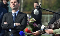 Benoit Hamon lors d\'une rencontre à l\'Assemblée des Départements de France, le 8 mars 2017