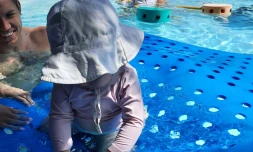 La ville de Saint-Paul a organisé une matinée aquatique pour les parents et les bébés.