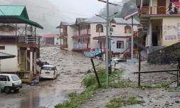 Un énorme glissement de terrain a frappé la ville de Dharali, dans le nord de l’Inde, ce mardi. AFP