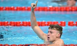 Léon Marchand lors de la finale du 200m brasse aux JO de Paris le 31 juillet 2024