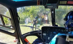 La gendarmerie approvisionne Mafate en fourtinures scolaires
