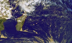 Tempête tropicale : le risque reste modéré 