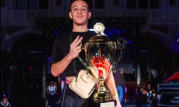 Breakdance : Steel Tom, le Réunionnais de 16 ans double champion de France Bboy junior