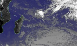 À 1.525km de La Réunion, la dépression Blossom poursuit son affaiblissement [?]