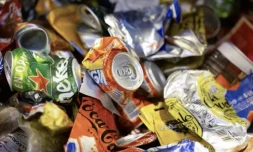 Epinglée par Bruxelles, la France a annoncé une série de mesures pour tenter d'améliorer le tri et le recyclage de ses déchets ménagers et emballages ( AFP / Thomas SAMSON )