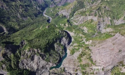  lac éphémère de Cilaos 