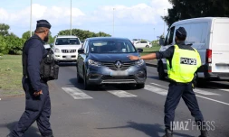 controle routier par la police nationale au Barachois