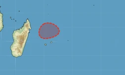 Une zone suspecte qui deviendrait tempête tropicale à proximité des terres habituées [?]
