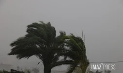 Cyclone Belal : inondations et rivières en crues dans l'Ouest de l'île [?]