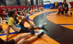 Lutte : l'entraîneur national des équipes de France U-15/U17 à la Réunion jusqu'au 12 novembre