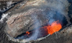 Volcan : 24ème jour d'éruption au Piton de la Fournaise