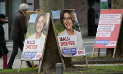 Panneaux électoraux pour Malu Dreyer, dirigeante social-démocrate sortante de la Rhénanie-Palatinat, à Mainz, dans l'ouest de l'Allemagne, le 14 mars 2021, jour de l'élection régionale