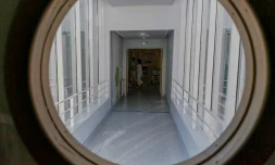 Un hôpital français photographié le 2 septembre 2020. (NICOLAS GUYONNET / HANS LUCAS / AFP)