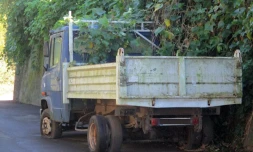 Band Cochon : 138 photos de dépÎts sauvages dans six villes différentes