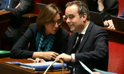 Le Premier ministre Sébastien Lecornu et la ministre des Comptes publics Amélie de Montchalin le 3 décembre 2025 , à l'Assemblée nationale ( AFP / Bertrand GUAY )