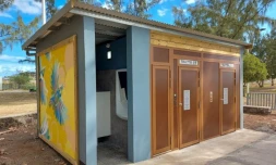 Le Port : de nouvelles toilettes automatiques sur le littoral nord