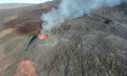 Eruption du volcan : attention à ne pas stationner n'importe où