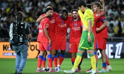 Le capitaine du PSG Vitinha (c), auteur du but de la victoire à Nantes, le 17 août 2025 