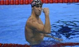 Le nageur américain Michael Phelps aprÚs sa victoire sur 200 m papillon, sa 20e médaille d'or olympique, le 9 août 2016 aux JO de Rio