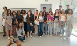 Roman Métis des Lycéens : le roman Badjens de Delphine Minoui remporte le prix