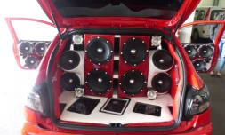 Saint-Pierre : la police lutte contre les "pousses son"