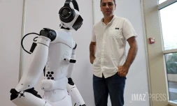 glados , robot intelligent