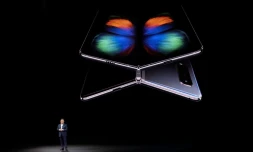 Samsung présente son modÚle pliable Galaxy Fold à San Francisco, le 20 février 2019