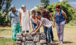 Saint-Denis : la construction de l'école transitoire de Champ Fleuri est lancée